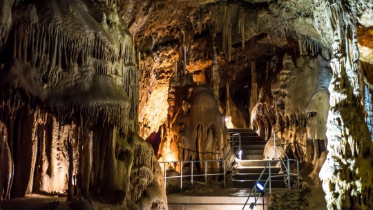  Мраморная пещера в Ливадии