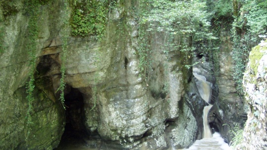  Агурское ущелье в Хосте